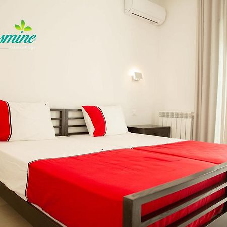 Hotel Diar Yasmine Tazarka Zewnętrze zdjęcie